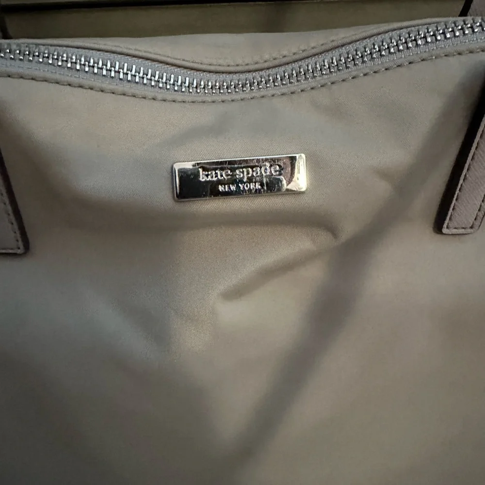 Kate Spade bag - Picture 2 of 2